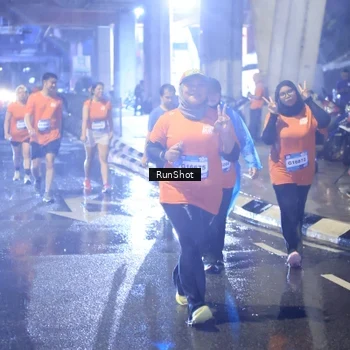 Runner Photo 7925151