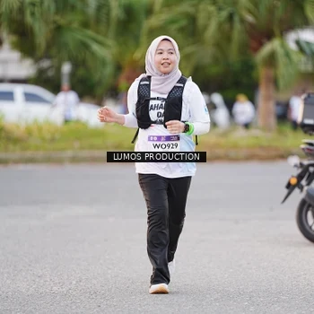 Runner Photo 7925171