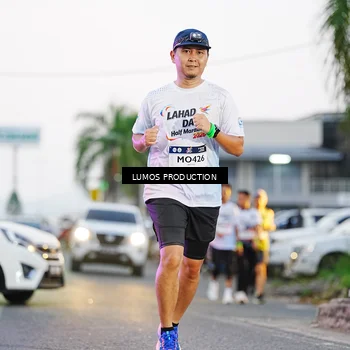 Runner Photo 7925185