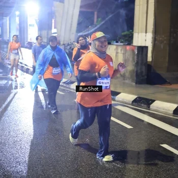 Runner Photo 7925187