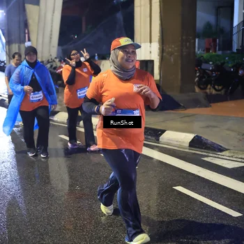 Runner Photo 7925196