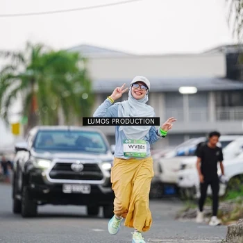 Runner Photo 7925208