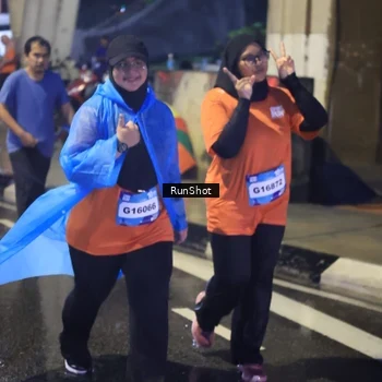 Runner Photo 7925220