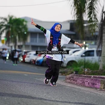 Runner Photo 7925229