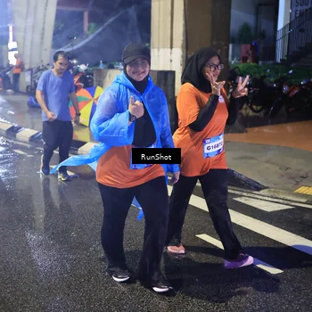 Runner Photo 7925246