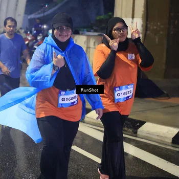 Runner Photo 7925248