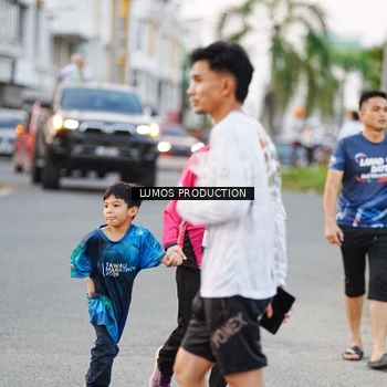 Runner Photo 7925250