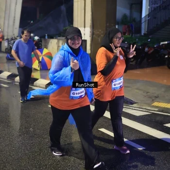 Runner Photo 7925252