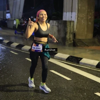 Runner Photo 7925260