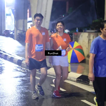 Runner Photo 7925275