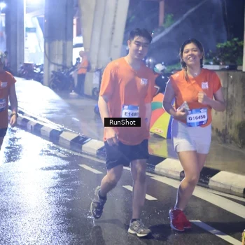 Runner Photo 7925284