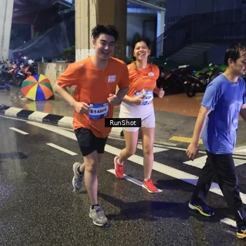 Runner Photo 7925319