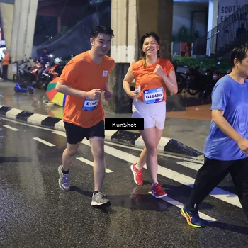 Runner Photo 7925325