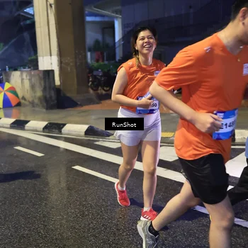 Runner Photo 7925336
