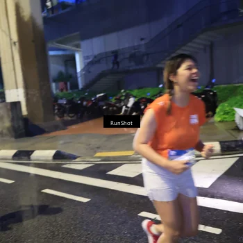 Runner Photo 7925341
