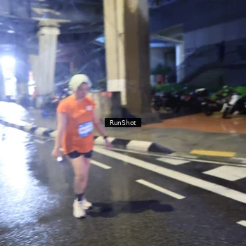 Runner Photo 7925342