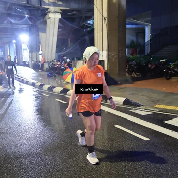 Runner Photo 7925349