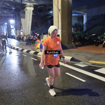 Runner Photo 7925350