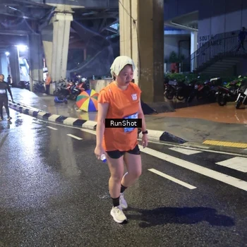 Runner Photo 7925353