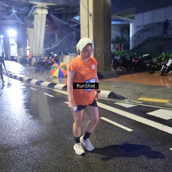 Runner Photo 7925354