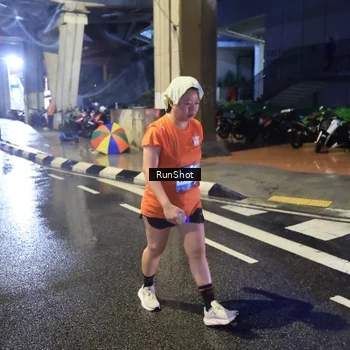 Runner Photo 7925355