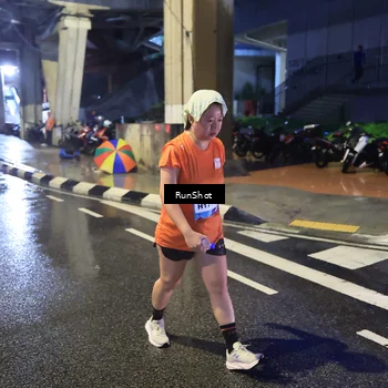 Runner Photo 7925358