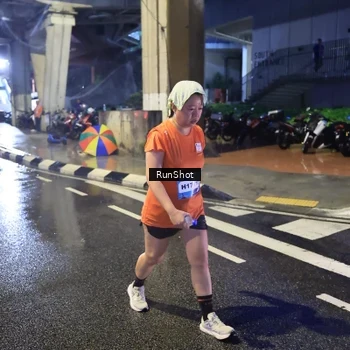 Runner Photo 7925359