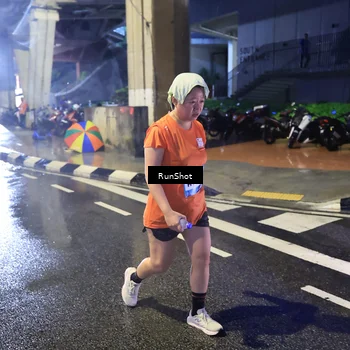Runner Photo 7925361