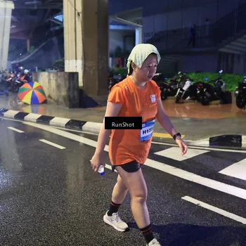 Runner Photo 7925371
