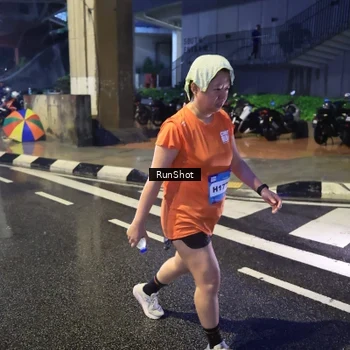 Runner Photo 7925372