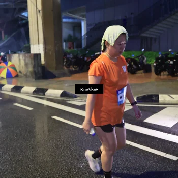 Runner Photo 7925375