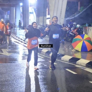 Runner Photo 7925382