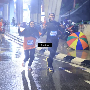 Runner Photo 7925385