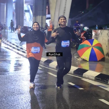 Runner Photo 7925390