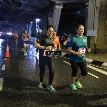 Runner Photo 7925391