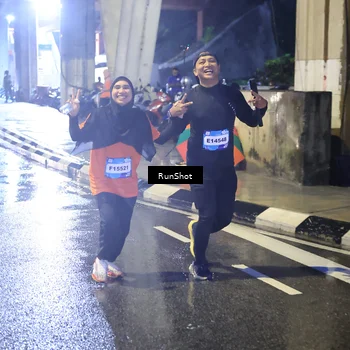 Runner Photo 7925406