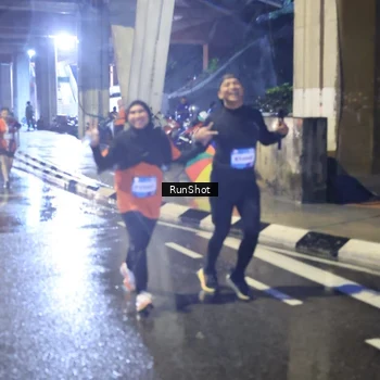 Runner Photo 7925407