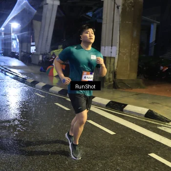 Runner Photo 7925408