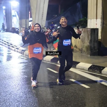 Runner Photo 7925412