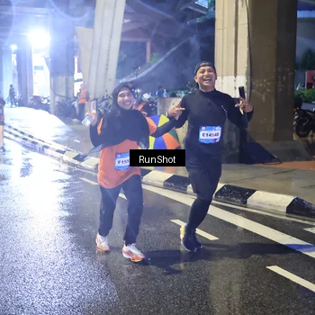 Runner Photo 7925418