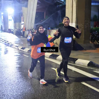 Runner Photo 7925420