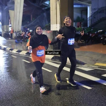 Runner Photo 7925429