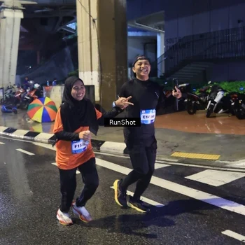 Runner Photo 7925434