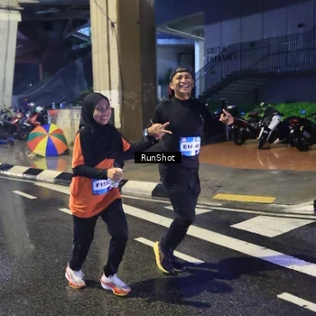 Runner Photo 7925453