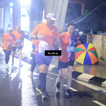 Runner Photo 7925478