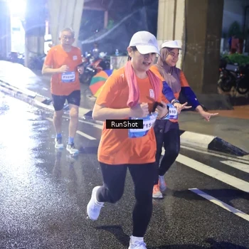 Runner Photo 7925518