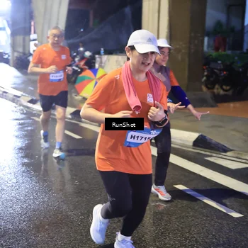 Runner Photo 7925545