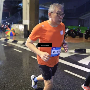 Runner Photo 7925550