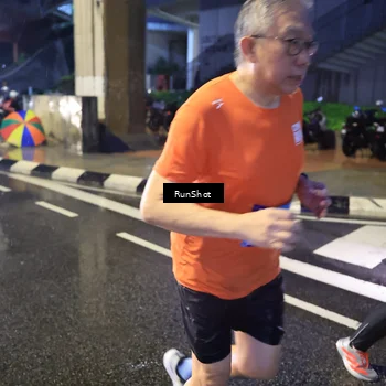 Runner Photo 7925553