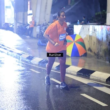 Runner Photo 7925560